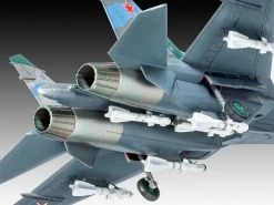 Revell 03948 - Suchoi Su-27 Flanker -Revell 03948 revell suchoi su 27 flanker