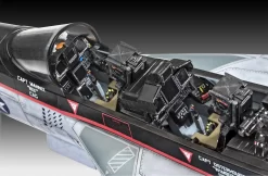Revell 03847 - F/A-18F Super Hornet Twinseater -Revell Revell 03847 FA 18F Super Hornet twinseater Cockpit