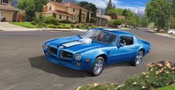 Revell 07672 - 1970 Pontiac Firebird -Revell Revell 07672 1970 Pontiac Firebird