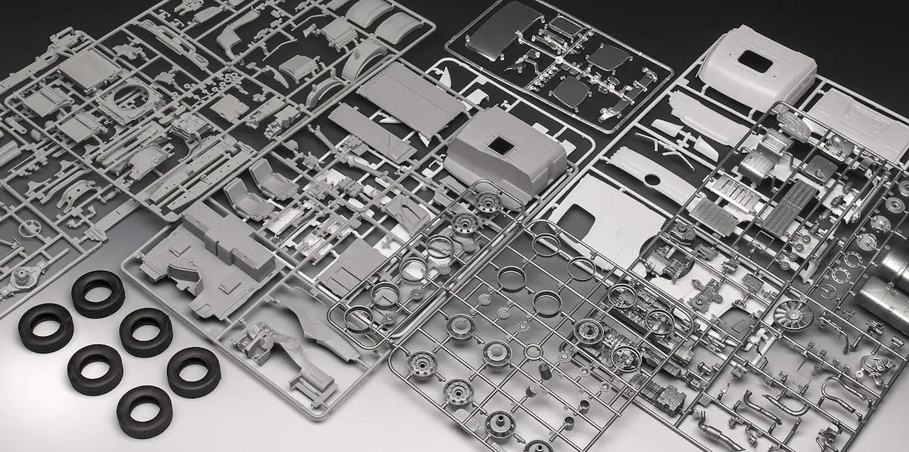 Revell 07439 - Mercedes-Benz Actros MP4 4 Revell 07439 - Mercedes-Benz Actros MP4 – Bild 2