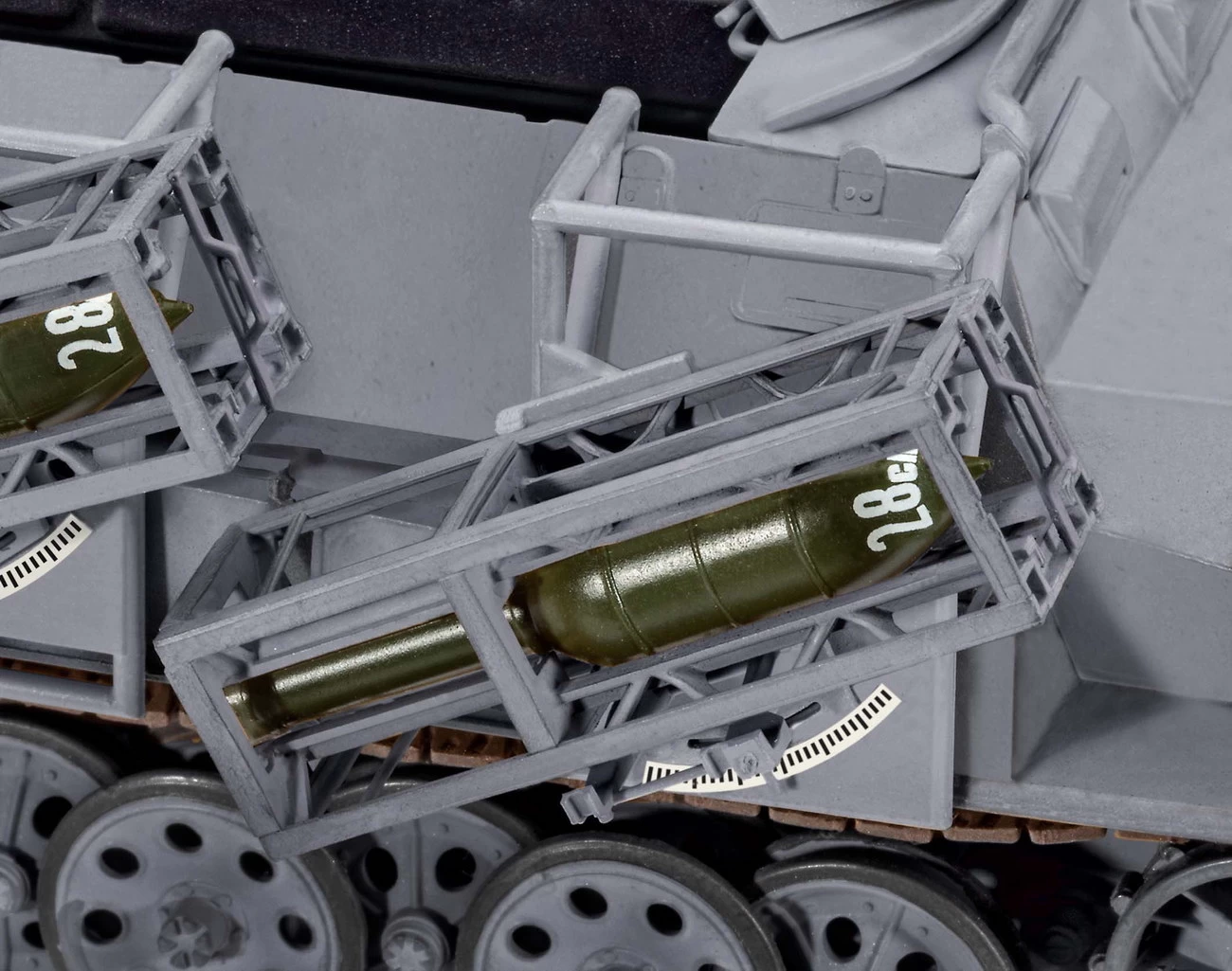 Revell 03248 - Sd.Kfz. 251/1 Ausf.B Stuka Zu Fuß 5 Revell 03248 - Sd.Kfz. 251/1 Ausf.B Stuka Zu Fuß – Bild 3