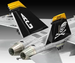 Revell 03834 - F/A-18F Super Hornet -Revell revell 03834 18f super hornet leitwerk