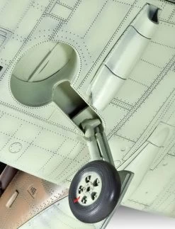 Revell 03986 - Supermarine Spitfire Mk IIa -Revell revell 03986 spitfire mk iia fahrwerk