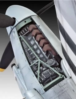 Revell 04758 - De Havilland MOSQUITO MK IV -Revell revell 04758 de havilland mosquito motor