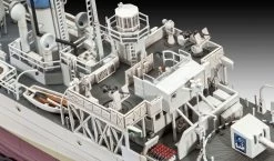 REVELL 05132 1:144 HMCS SNOWBERRY -Revell revell 05132 1 144 hmcs snowberry 6