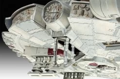 Revell 06718 - Millennium Falcon -Revell revell 06718 millennium falcon star wars