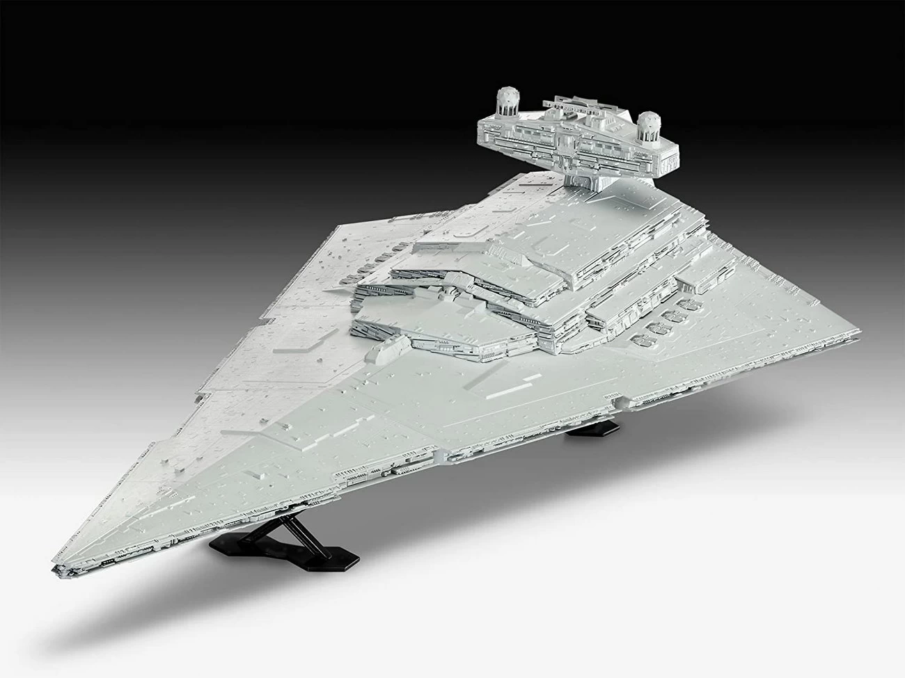 Revell 06719 - Imperial Star Destroyer Star Wars Sternenzerstörer 5 Revell 06719 - Imperial Star Destroyer Star Wars Sternenzerstörer – Bild 3
