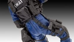Revell 02805 - SWAT Officer - Modell Figur -Revell revell swat